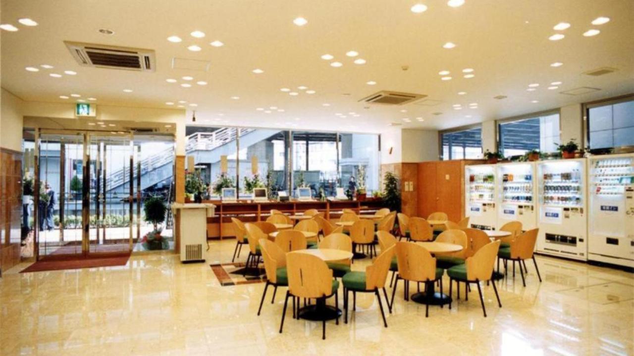 Toyoko Inn Shin-Yokohama Ekimae Shinkan Exterior foto