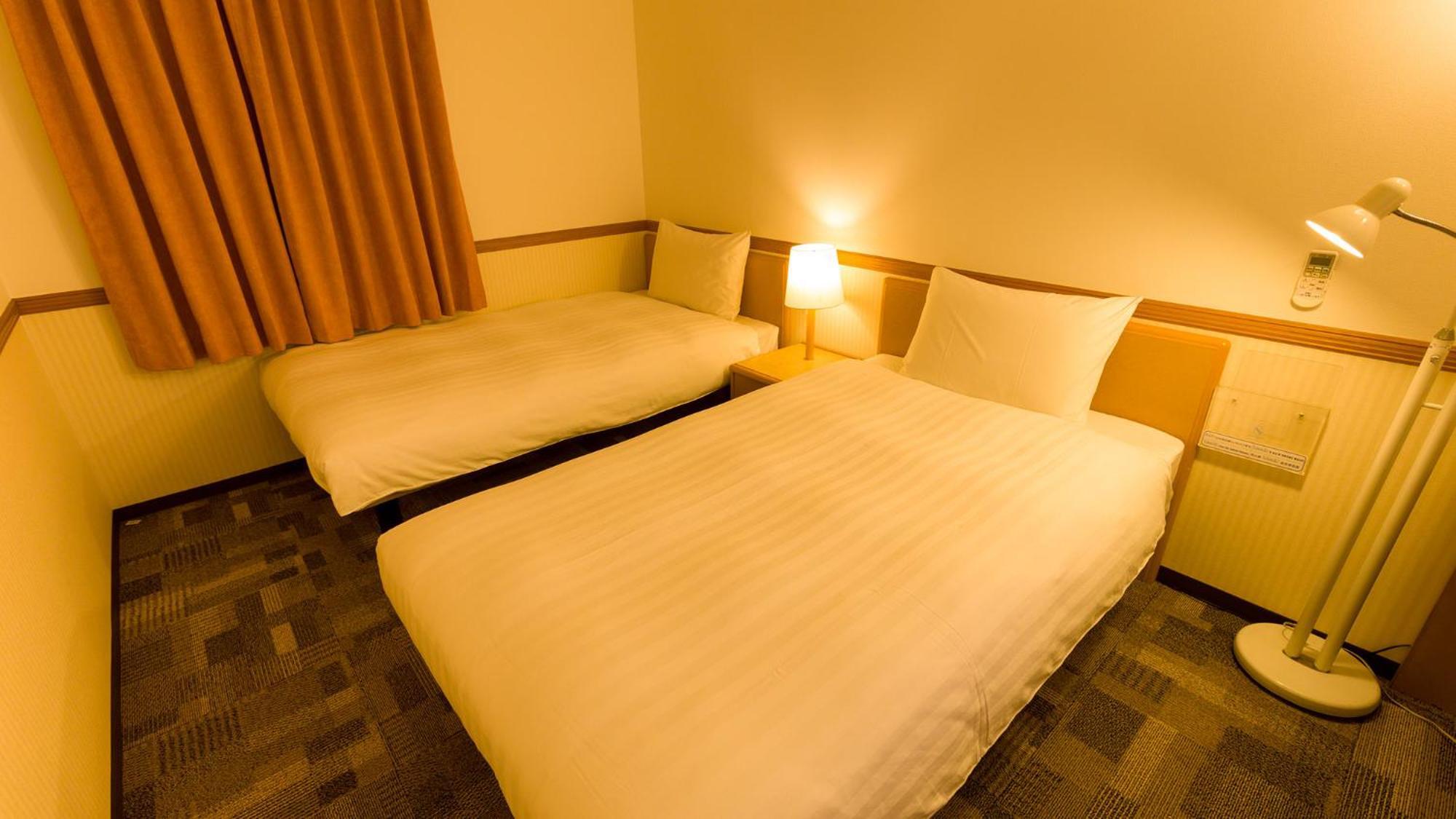 Toyoko Inn Shin-Yokohama Ekimae Shinkan Habitación foto