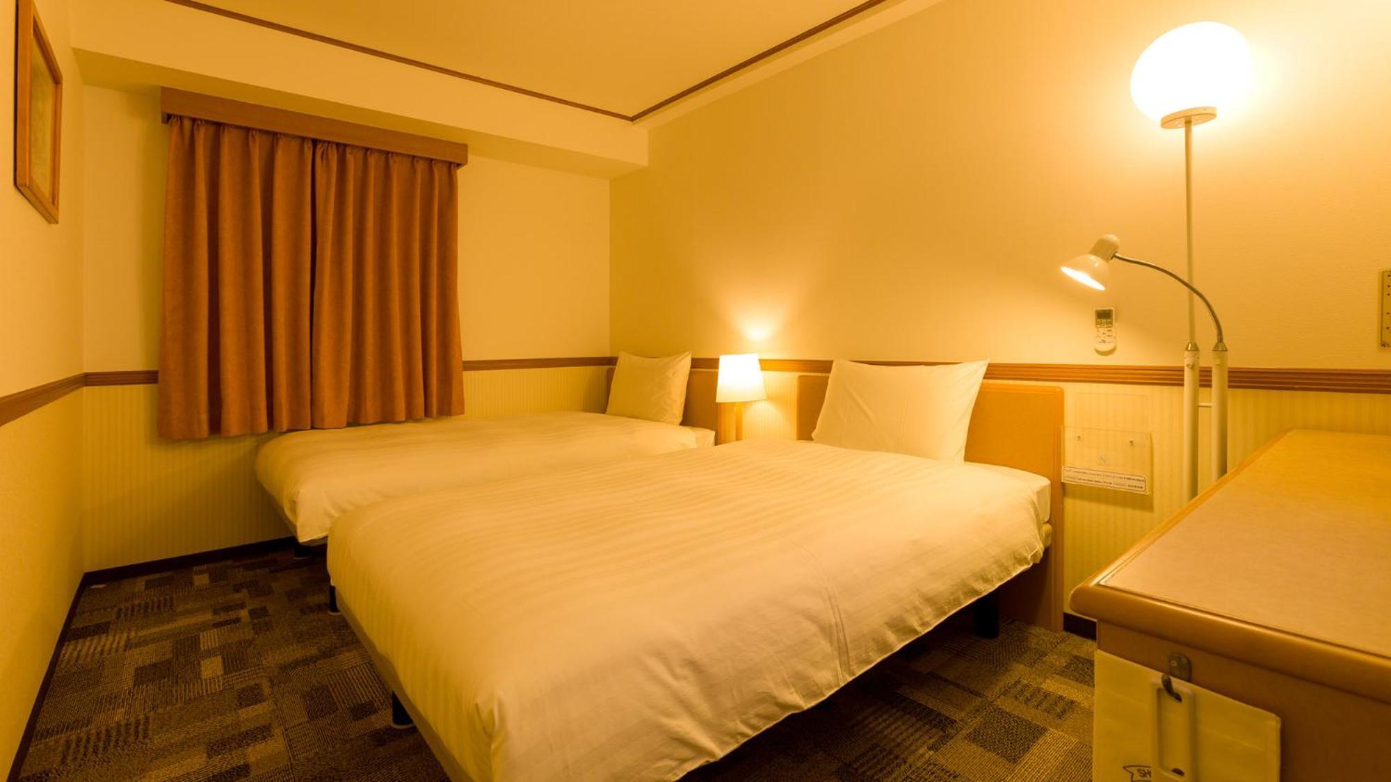 Toyoko Inn Shin-Yokohama Ekimae Shinkan Habitación foto